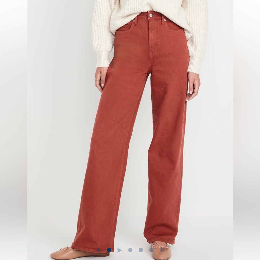 Old Navy Women's Wide Leg Jeans in Rust Red